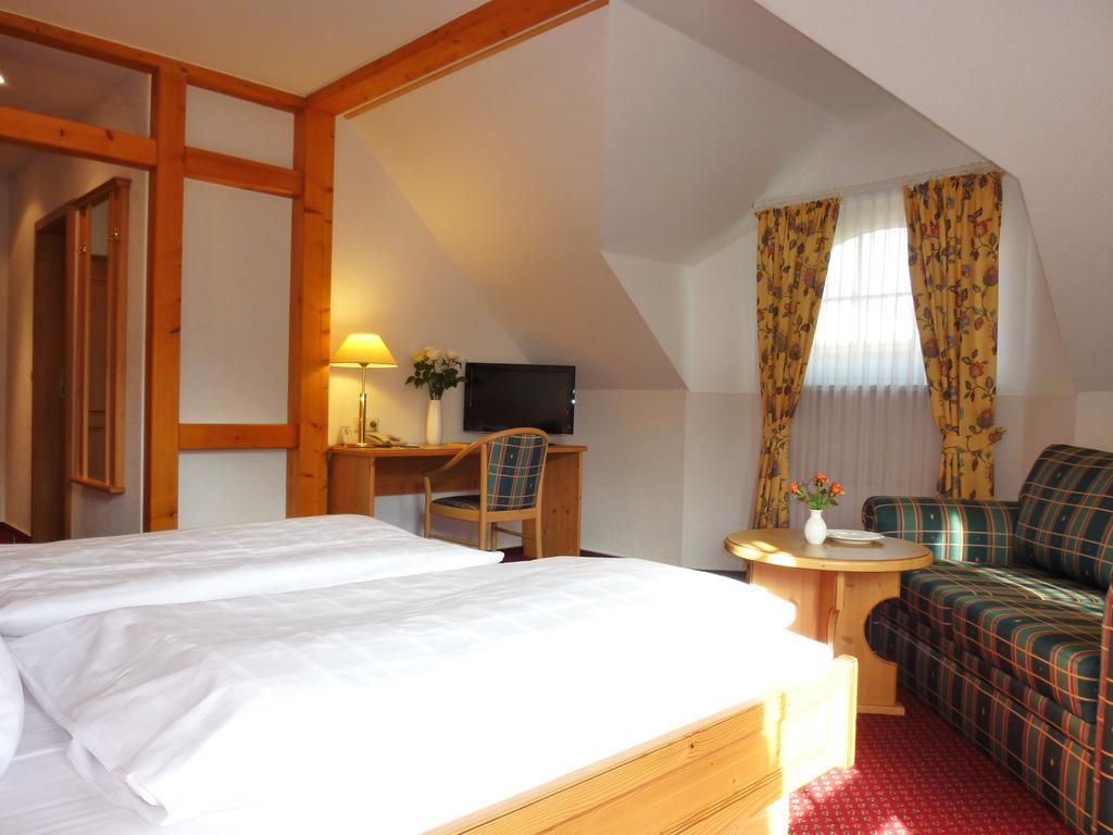 Landhaus Mueritzgarten Hotel Garni Röbel 部屋 写真